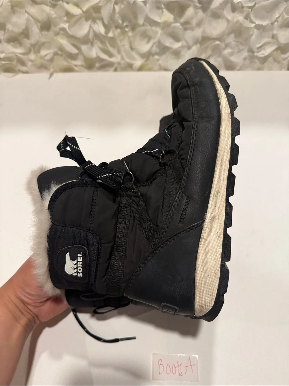 Sorel warm lace